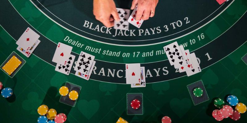 Theo dõi cách đăng nhập cổng game Hitclub để chơi Blackjack dưới đây